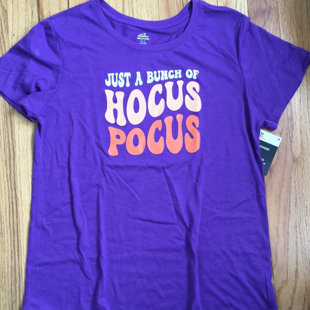 NWT Hocus Pocus Halloween Tee